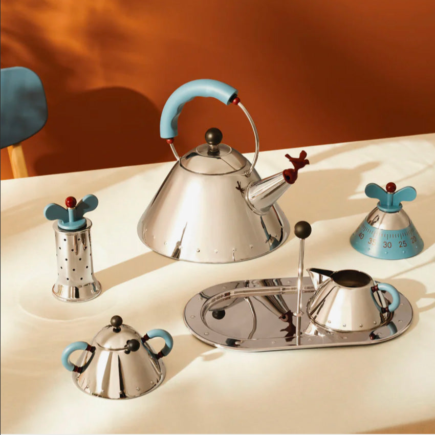 TEA KETTLES