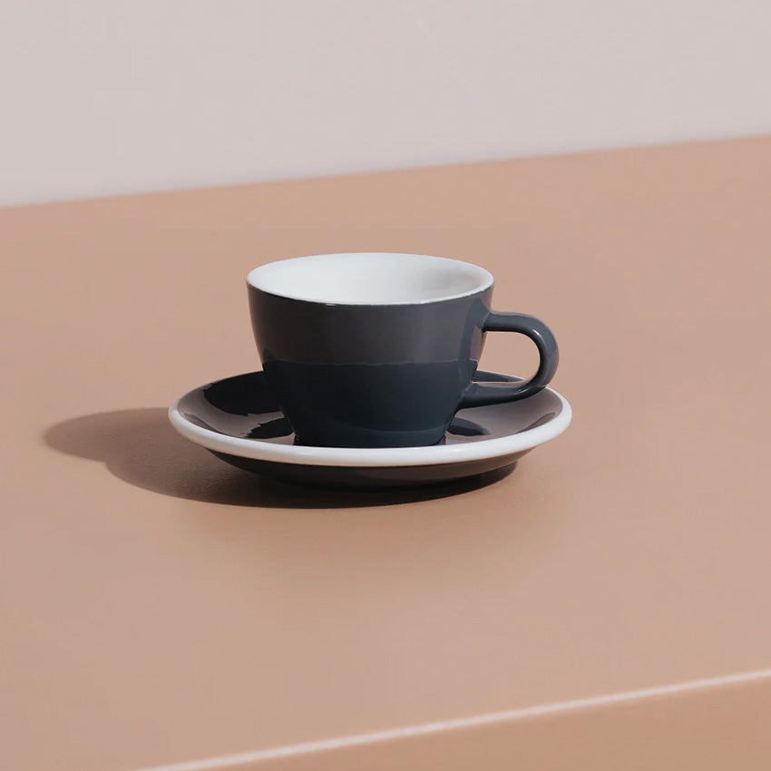 ACME | Tasse et soucoupe cappuccino classiques moyennes - Ensemble de 6