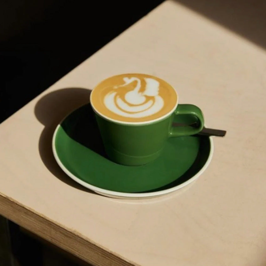 ACME | Petite tasse et soucoupe romaines - Ensemble de 6