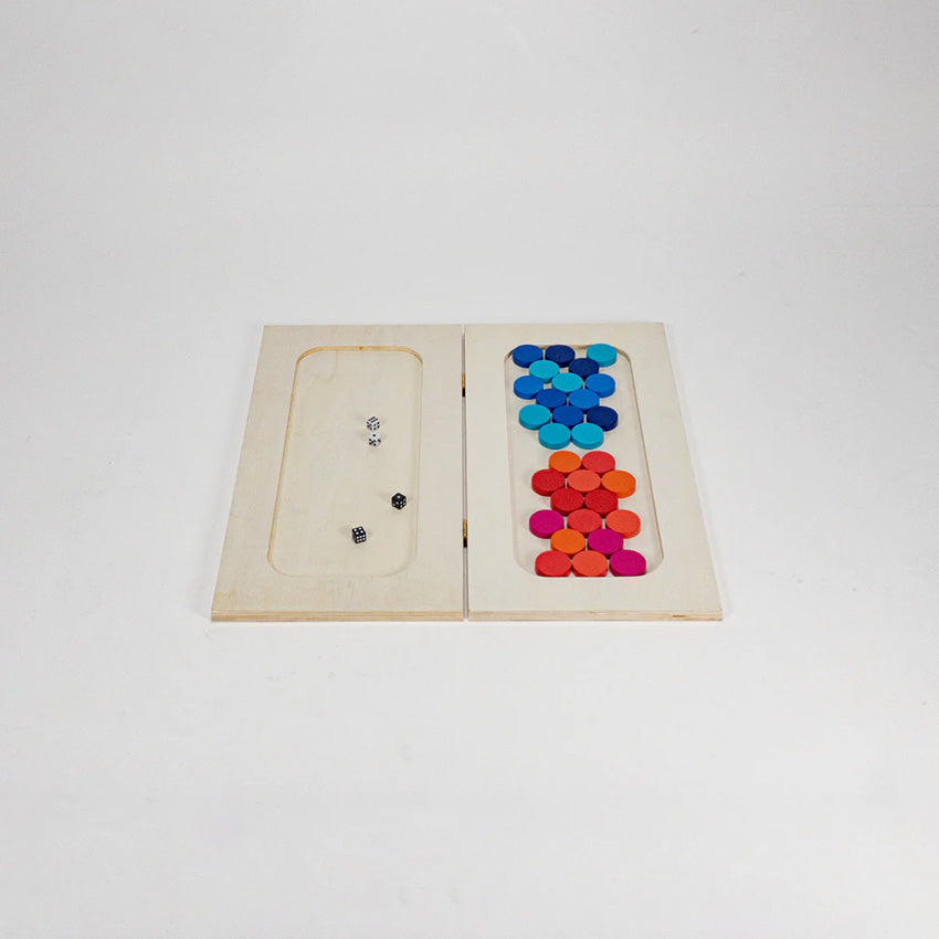 Fredericks & Mae | Backgammon