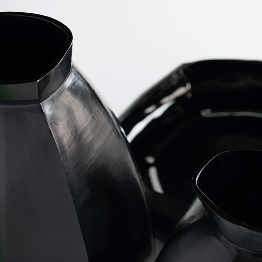 Guaxs | Karakol Vase