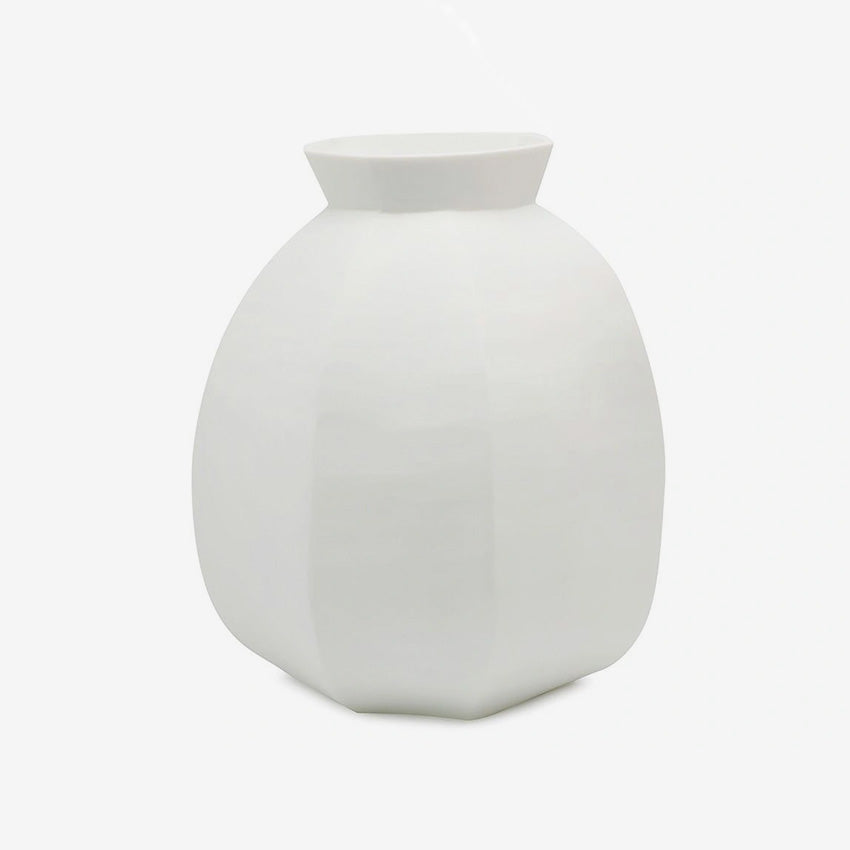 Guaxs | Karakol Vase