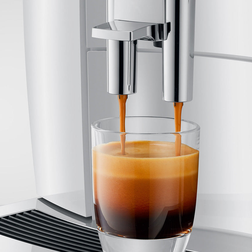 Jura | Machine à expresso E8