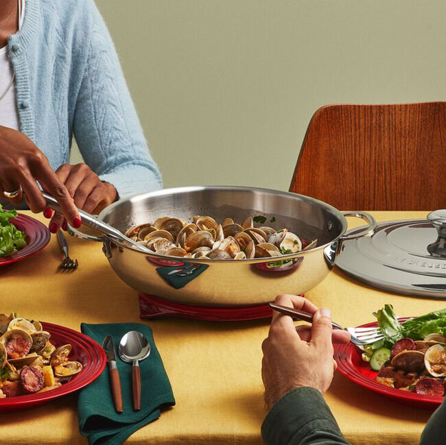Le Creuset | Braisière en acier inoxydable avec couvercle