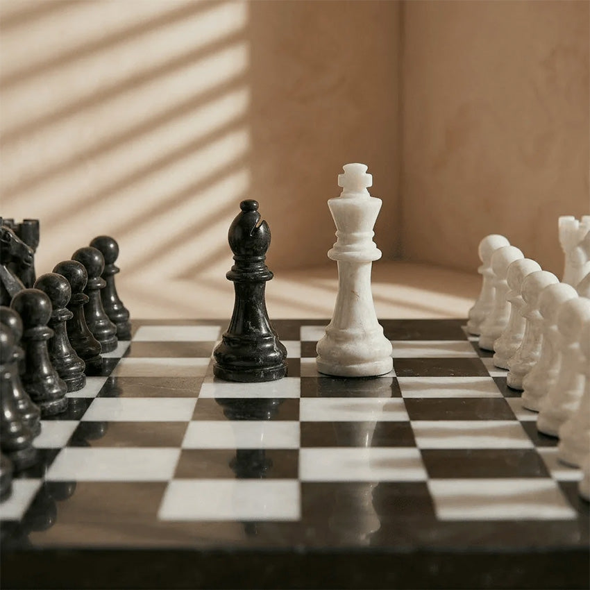 Marble Cultures | Marble Chess Set with Storage Case - Black and White