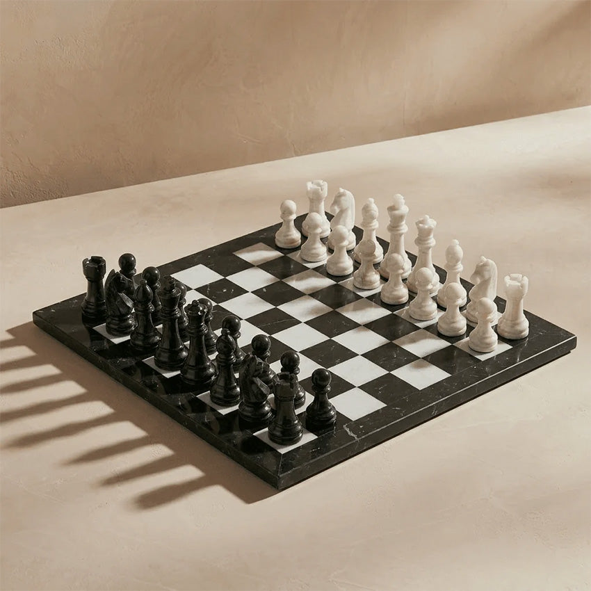 Marble Cultures | Marble Chess Set with Storage Case - Black and White