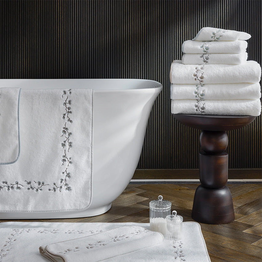 Matouk | Jasmine Giza Towel