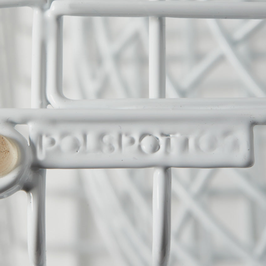 Polspotten | Wire Zig Zag Stool