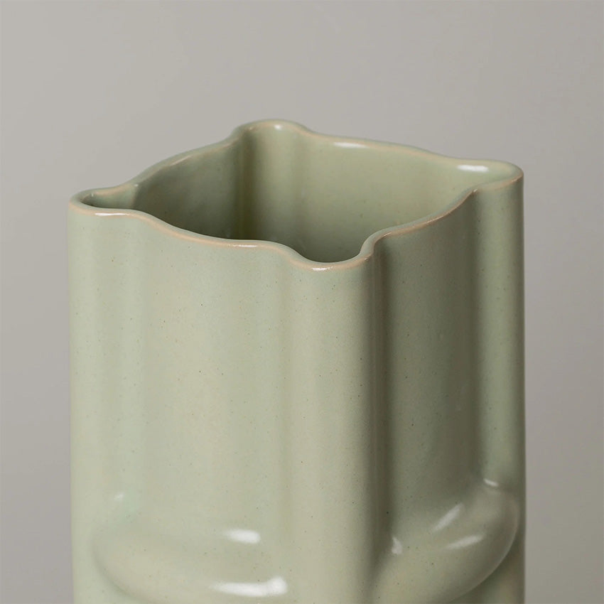 Sin | Faye Vase
