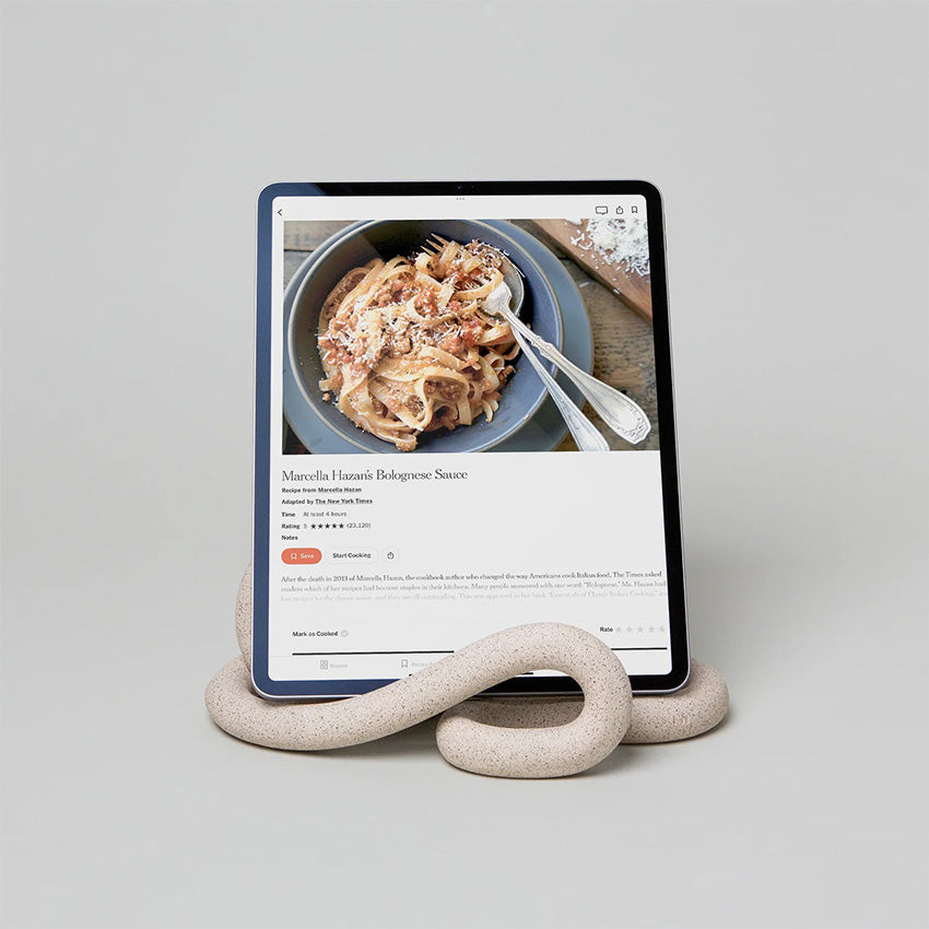 Sin | Lumbra Book Stand