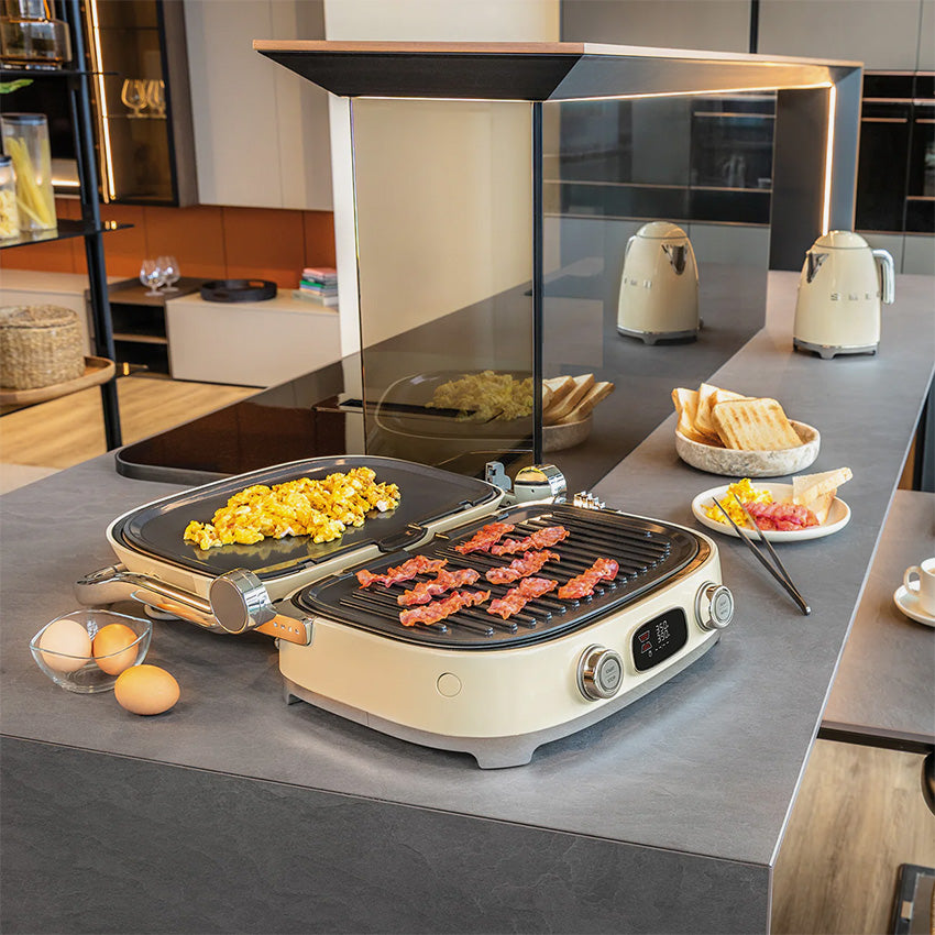 Smeg | Multi Use Grill