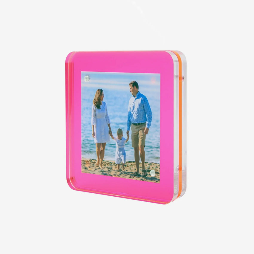Tara Wilson Designs | Cadre pivotant - 4 x 4 po
