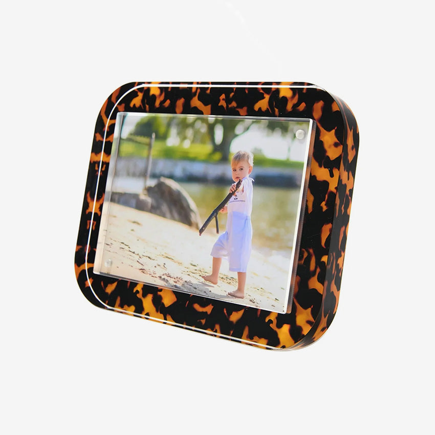 Tara Wilson Designs | Pop Frame - 5 x 7"
