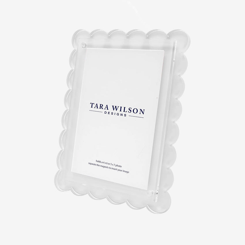 Tara Wilson Designs | Scallop Frame - 4 x 6"