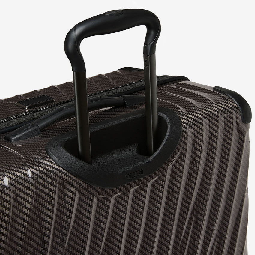 Tumi | 19 Degree Light 4-Wheeled Packing Case