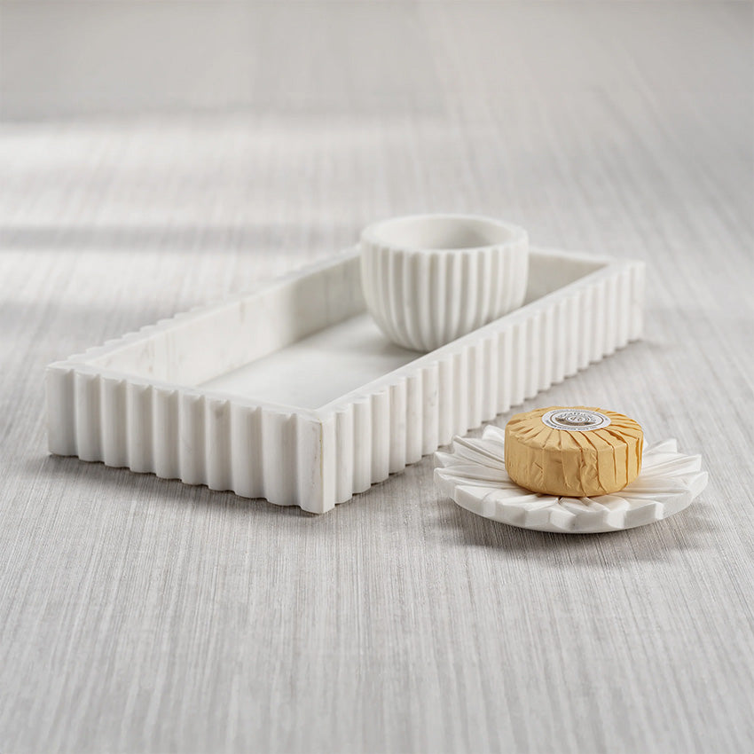 Zodax | Camogli Scalloped Marble Tray - White