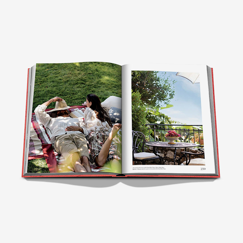 Assouline | Villeggiatura: Italian Summer Vacation