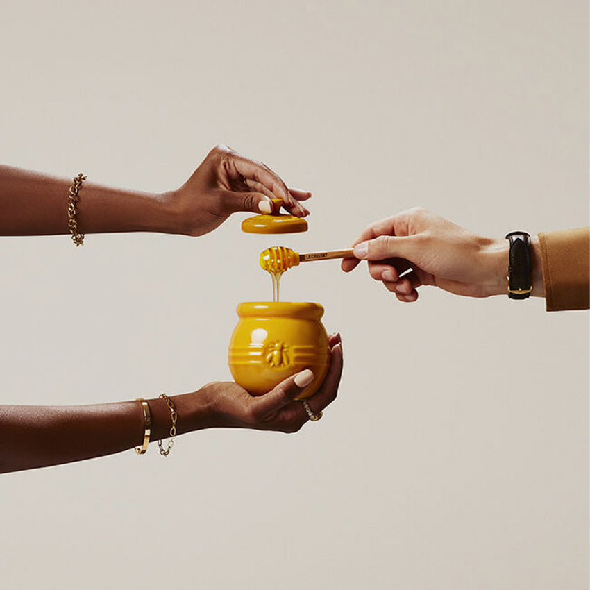 Le Creuset | Honey Pot with Silicone Honey Dipper Nectar