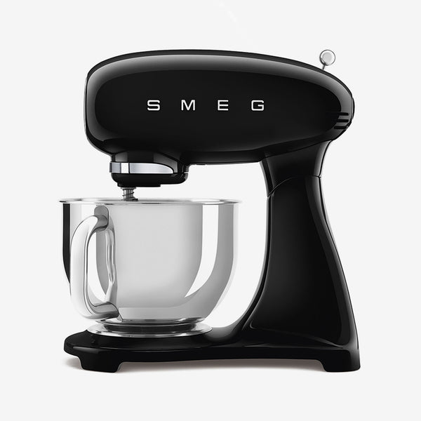 Smeg | Batteur Sur Socle Style Années 50