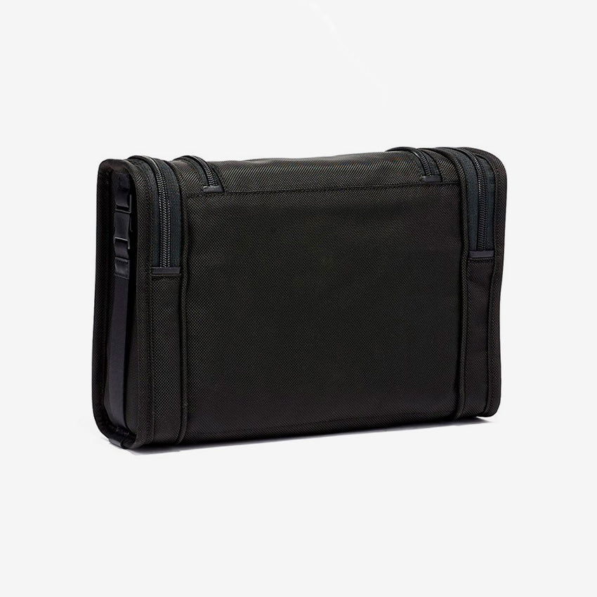 Tumi | Alpha 3 Hanging Travel Kit
