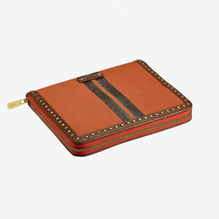 Wolf 1834 | IDA Travel Jewellery Portfolio